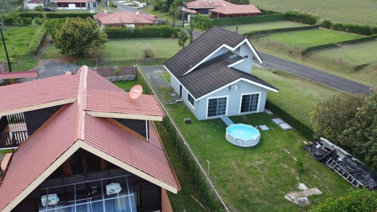 Casa De Las Rosas Volcan Arenal Ла Фортуна Экстерьер фото