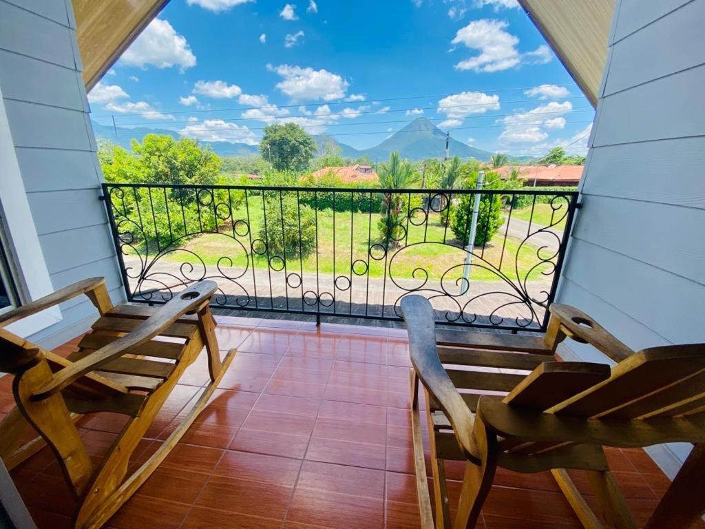 Casa De Las Rosas Volcan Arenal Ла Фортуна Экстерьер фото